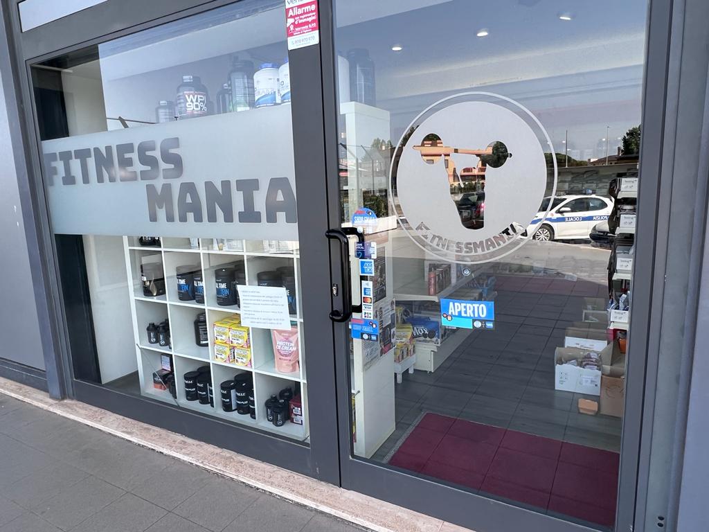 Negozio integratori FITNESSMANIA a Fiumicino, Isola Sacra